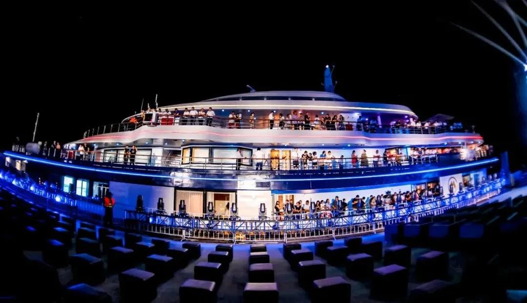 GVS用光打造“海上的移動(dòng)豪華城堡”，